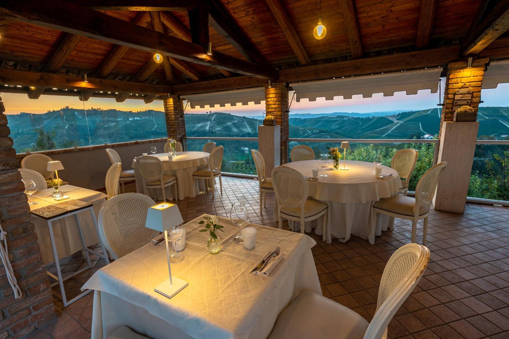 Locanda San Giorgio Neviglie Екстериор снимка